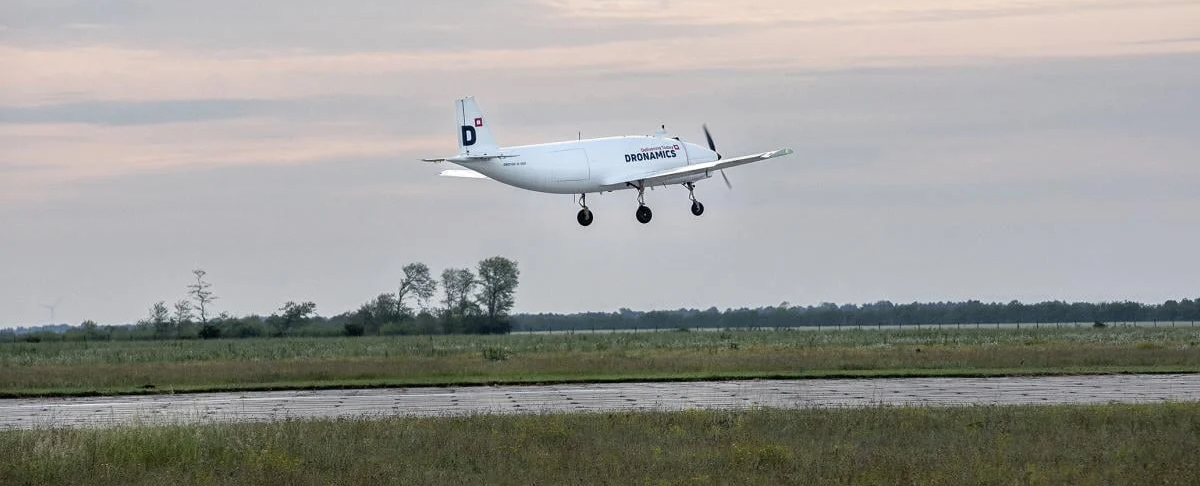 DRONAMIC's Black Swan airplane in flight